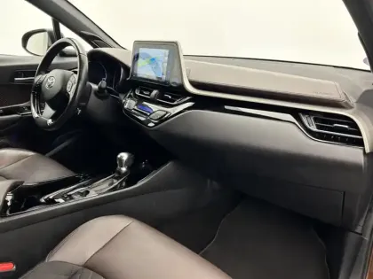 Photo 22 Toyota C-HR 1.8 HYBRIDE 122 DISTINCTIVE