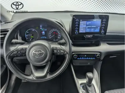 Photo 18 Toyota Yaris Hybride 116h Dynamic