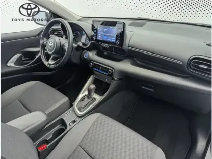 Photo 10 Toyota Yaris Hybride 116h Dynamic