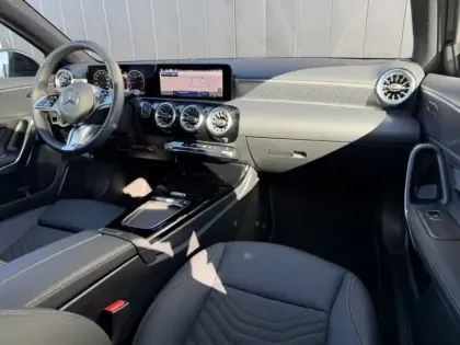 Photo 8 Mercedes Classe A 180 d Progressive Line