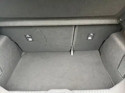 Photo 8 Ford Fiesta Gén. V Ph2 ST-Line 5