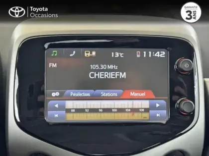 Photo 11 Toyota Aygo  1.0 VVT-i 72ch x-play 3p