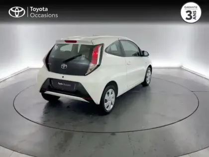 Photo 6 Toyota Aygo  1.0 VVT-i 72ch x-play 3p
