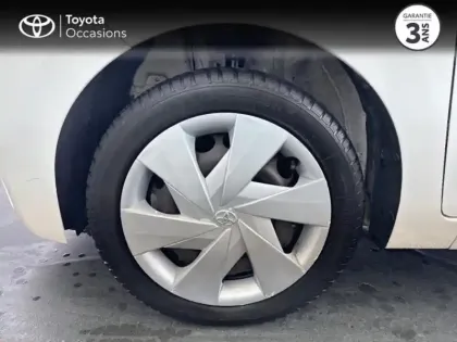 Photo 8 Toyota Aygo  1.0 VVT-i 72ch x-play 3p