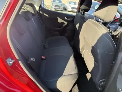 Photo 11 Ford Fiesta  1.5 TDCi 85ch Stop&Start Titanium 5p Euro6.2