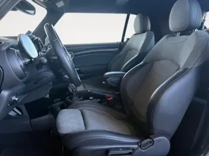 Photo 8 Mini Mini Cabrio Cooper 136ch Edition Premium Plus BVA7