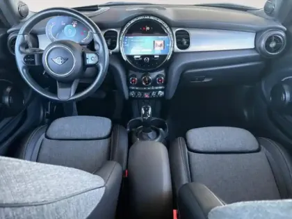 Photo 24 Mini Mini Gén. III (F57) Ph3 Edition Premium Plus 2