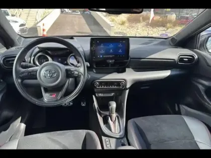 Photo 11 Toyota Yaris  116h GR Sport 5p MY22