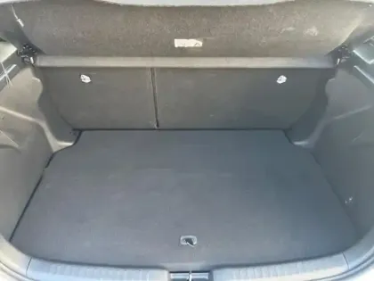 Photo 11 Toyota Yaris  120 VVT-i Dynamic 5p MY22