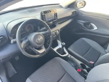 Photo 13 Toyota Yaris  120 VVT-i Dynamic 5p MY22