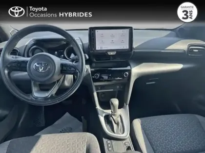 Photo 7 Toyota Yaris  Cross 116h Design Pack Cargo