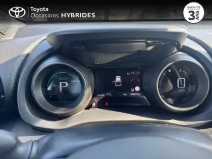 Photo 12 Toyota Yaris  Cross 116h Design Pack Cargo