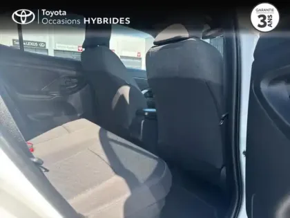 Photo 6 Toyota Yaris  Cross 116h Design Pack Cargo