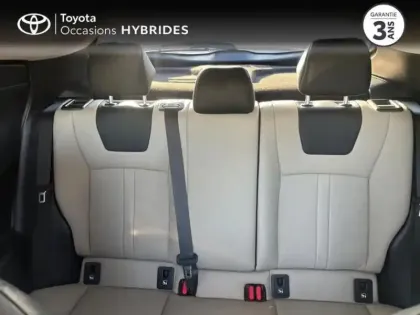 Photo 11 Toyota C-HR  1.8 Hybride 122ch Design E-CVT