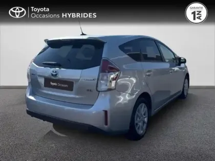 Photo 9 Toyota Prius + 136h Dynamic
