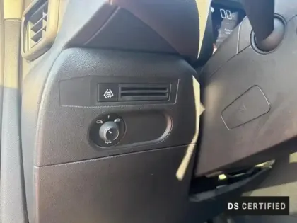 Photo 11 DS DS 3  Crossback PureTech 100ch So Chic