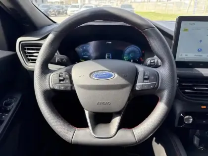 Photo 7 Ford Kuga  2.5 Duratec 180ch Hybrid FlexiFuel ST-Line Powershift