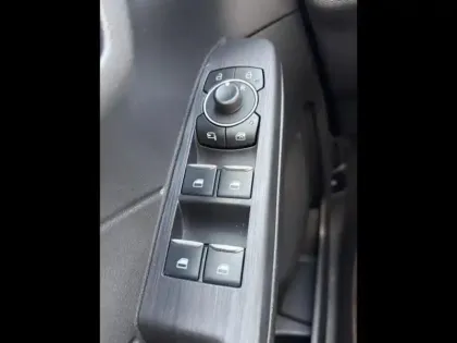 Photo 14 Ford Kuga  2.5 Duratec 180ch Hybrid FlexiFuel ST-Line Powershift