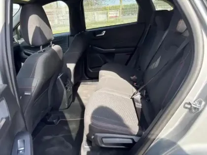 Photo 10 Ford Kuga  2.5 Duratec 180ch Hybrid FlexiFuel ST-Line Powershift