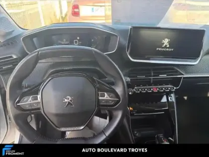 Photo 7 Peugeot 208  e- 136ch Allure Pack