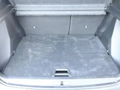 Photo 5 Peugeot 2008  e- 136ch GT Pack