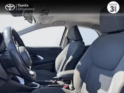 Photo 10 Toyota Yaris  116h Dynamic 5p MY22