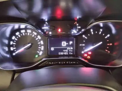 Photo 10 Citroën C3 Aircross  BlueHDi 120ch S&S Shine Pack EAT6