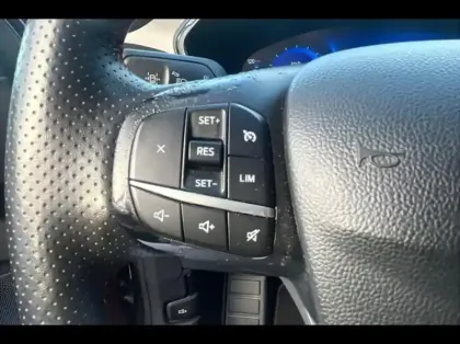 Photo 11 Ford Kuga  2.5 Duratec 190ch FHEV E85 ST-Line BVA