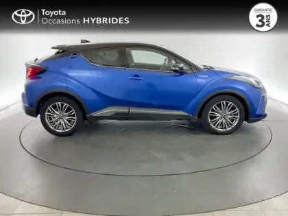 Photo 5 Toyota C-HR  122h Distinctive 2WD E-CVT MY22