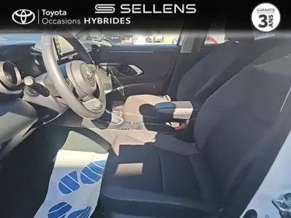 Photo 10 Toyota Yaris Gén. IV Ph1 Design 5