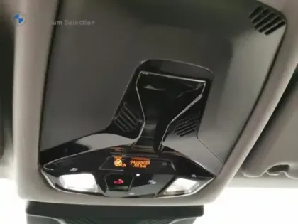 Photo 6 BMW Serie 1 Série 1 120A 170ch M Sport Design DKG7