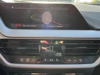 Photo 14 BMW Serie 1 Gén. III (F40) Ph1 Business Design 5