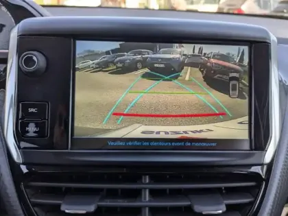 Photo 11 Peugeot 2008  1.2 PureTech 110ch E6.c GT Line S&S EAT6