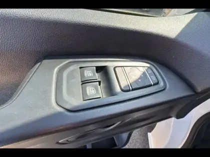 Photo 14 Renault Trafic  Combi L1 2.0 Blue dCi 150ch S&S Zen 8 places