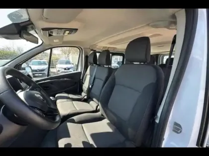 Photo 13 Renault Trafic  Combi L1 2.0 Blue dCi 150ch S&S Zen 8 places