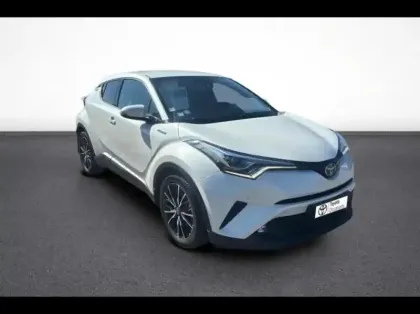 Photo 7 Toyota C-HR  122h Distinctive 2WD E-CVT RC18