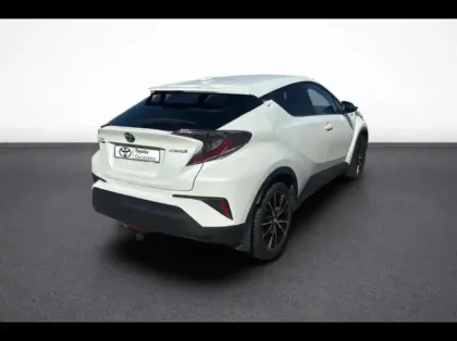Photo 5 Toyota C-HR  122h Distinctive 2WD E-CVT RC18