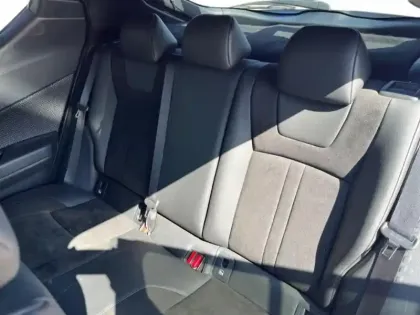 Photo 12 Toyota C-HR  122h Collection 2WD E-CVT MY22