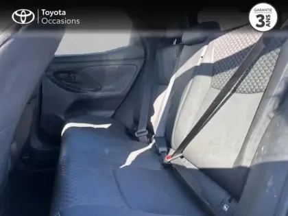 Photo 11 Toyota Yaris  116h Collection 5p