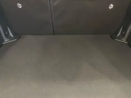 Photo 11 Toyota Yaris Gén. I Ph1 Dynamic 5