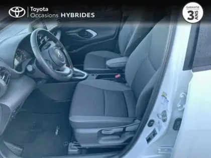 Photo 6 Toyota Yaris  116h Dynamic Business 5p + Programme Beyond Zero Academy MY22