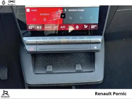 Photo 14 Renault Megane Gén. V (BCB) Ph1 Evo Iconic 5