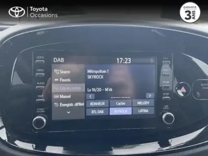 Photo 9 Toyota Aygo  X 1.0 VVT-i 72ch Design S-CVT