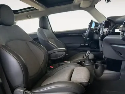 Photo 14 Mini Mini Gén. III (F56) Ph2 Heddon Street 3