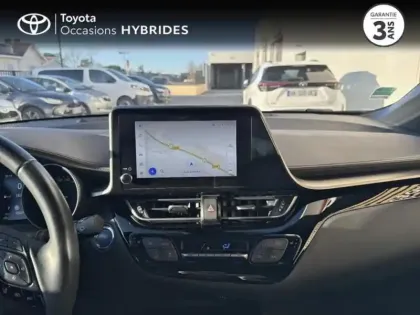 Photo 14 Toyota C-HR  122h Distinctive 2WD E-CVT MY22