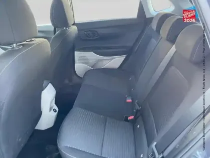 Photo 8 Hyundai I20  1.0 T-GDi 100ch Hybrid Intuitive DCT-7