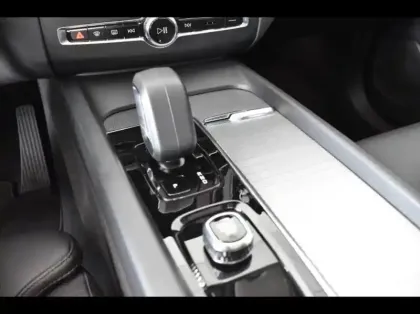 Photo 10 Volvo Xc60  T8 AWD Recharge 310 + 145ch Ultimate Style Chrome Geartronic