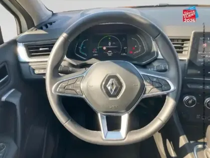 Photo 11 Renault Captur  1.6 E-Tech hybride 145ch Intens -21