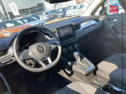 Photo 14 Renault Captur  1.6 E-Tech hybride 145ch Intens -21