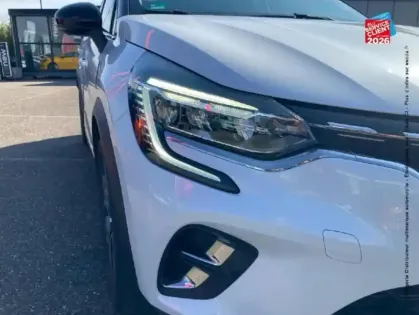 Photo 12 Renault Captur  1.6 E-Tech hybride 145ch Intens -21